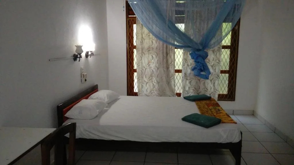 Zahir Retreat