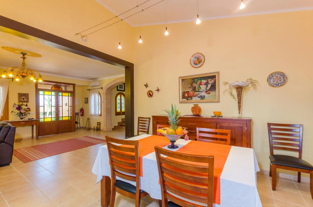 Villa Santa Eulalia Petit