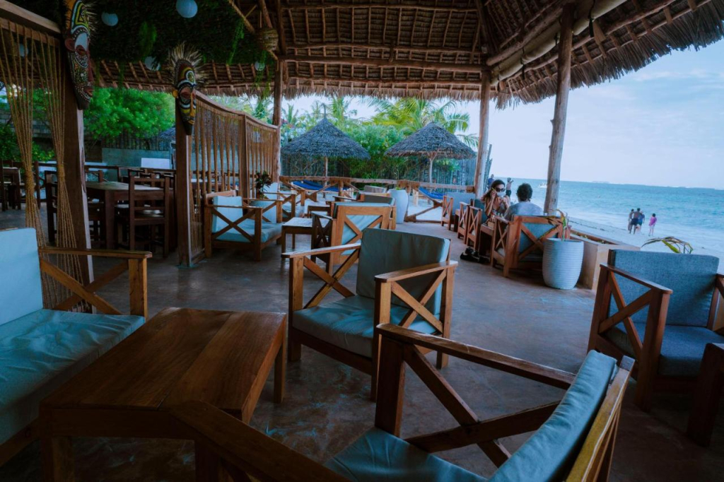 Mambo Ocean Resort