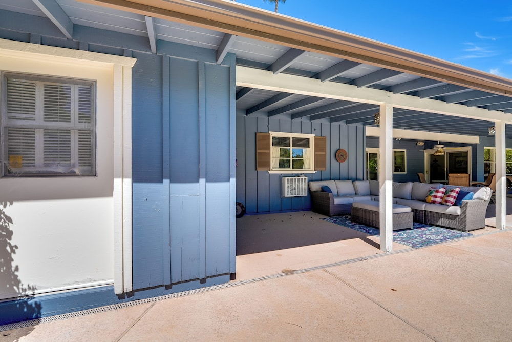 10 Mi to Dtwn Phoenix: Studio w/ Outdoor Kitchen!