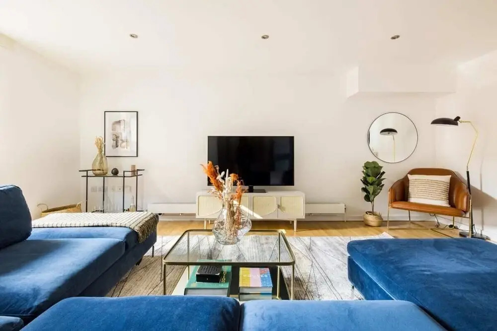 The Clapham - Captivating 2bdr With Garden Parking