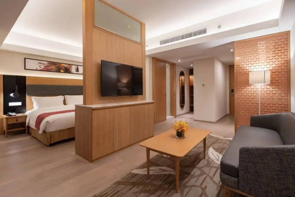 Holiday Inn Shanghai Hongqiao Central by IHG