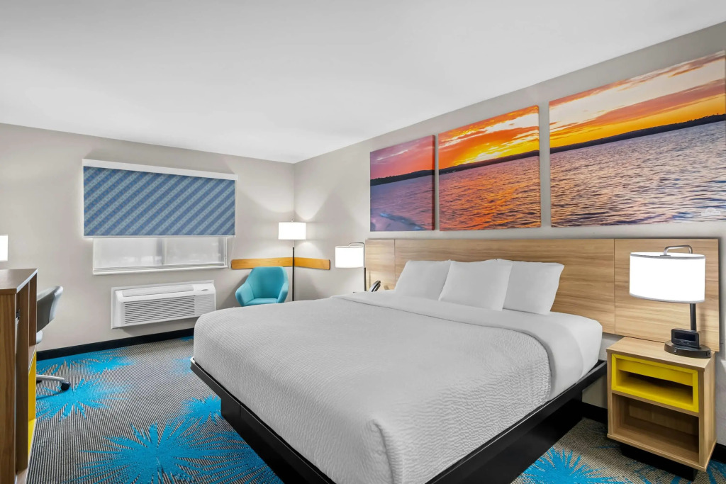Days Inn by Wyndham Imlay City