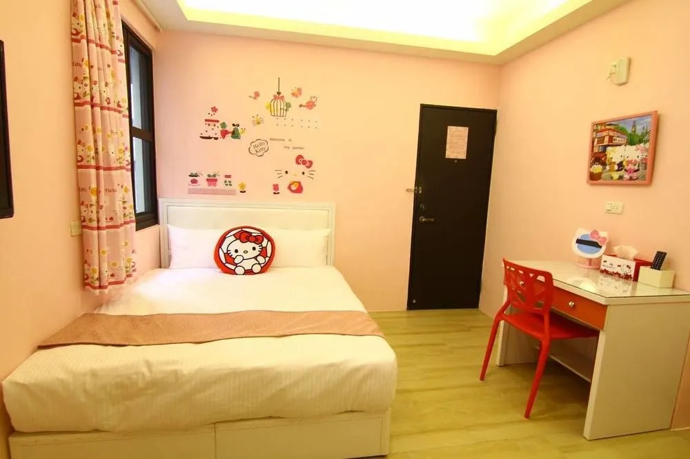 Happyday Guesthouse