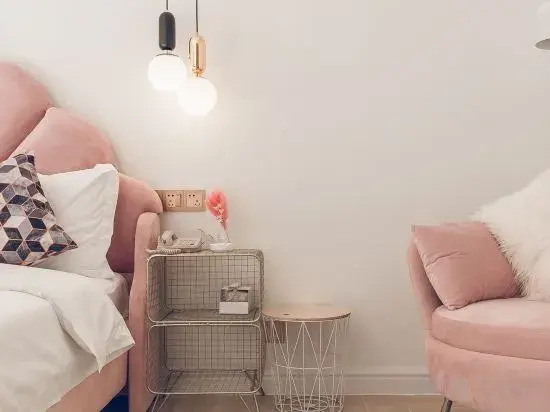 About 108 B & B (Haikou Meilan Airport store)