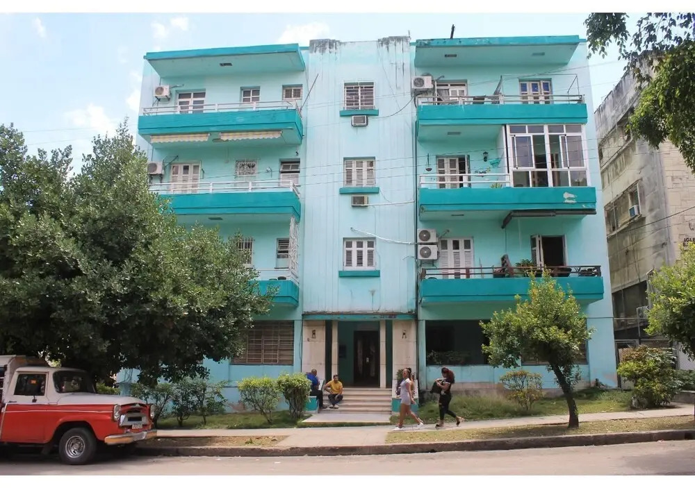 Hostal Sra. Vivian, Apartamento independiente VEDADO