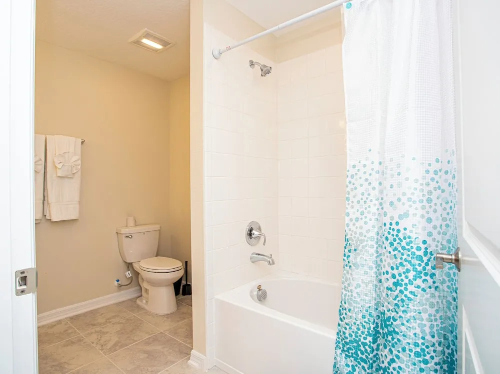 Marvelous 2 Bd Apt Close to Disney at Storey Lake 106 3121