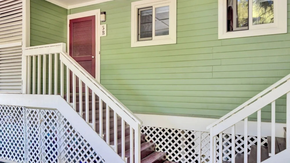 5B Mariners Walk by Avantstay Shared Pool Minutes to Waterfront Dining + Shops