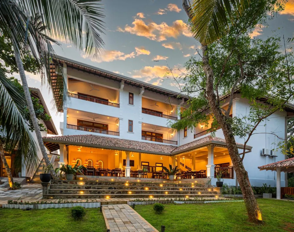 Serenity Boutique - Unawatuna