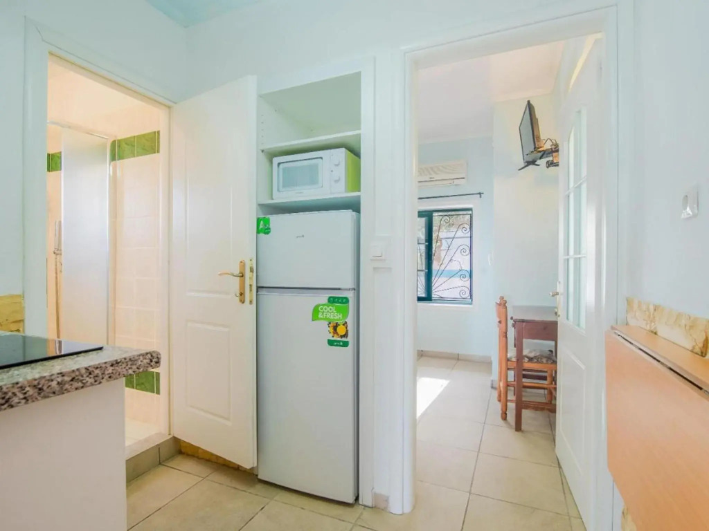 Cosy apartment in Mpenitses with terrace