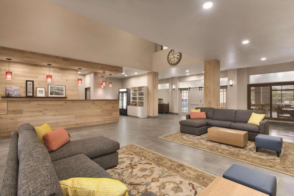 Country Inn & Suites by Radisson, RJ Stadium - Tampa Airport East