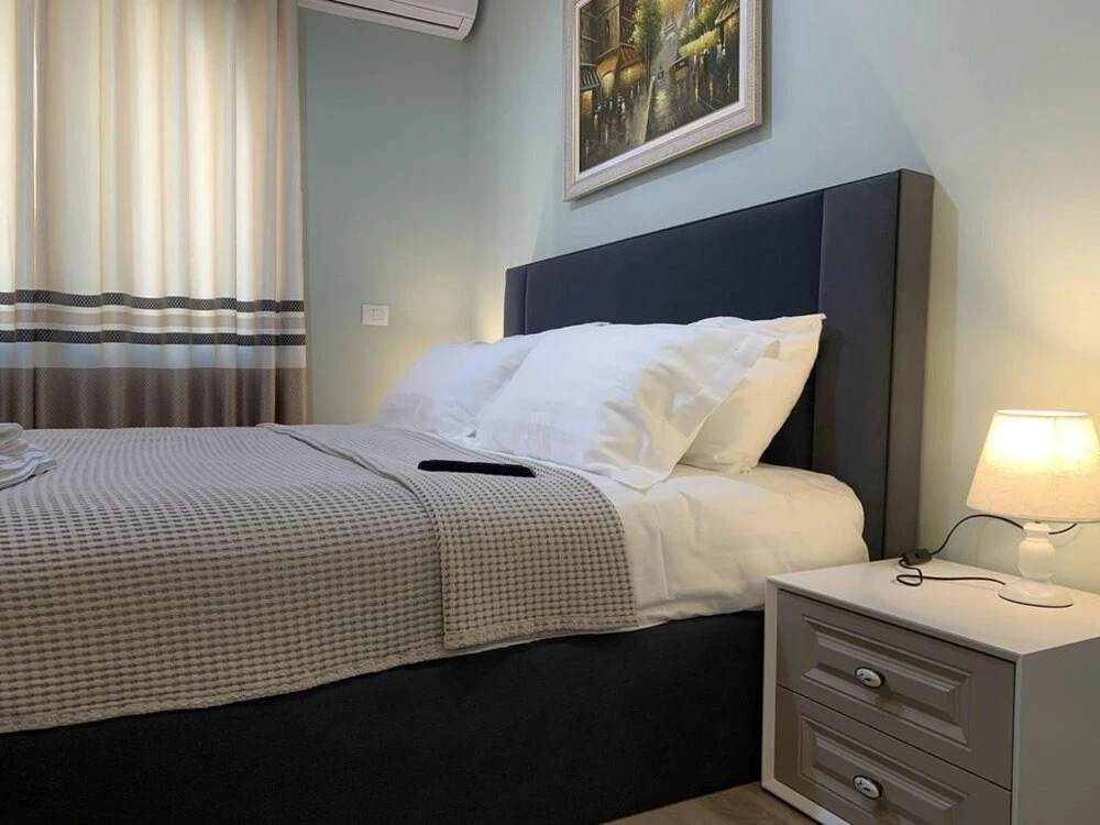 BELUX HOTEL