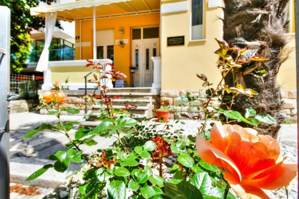 Sea View Boutique Apartman Villa Mediteran near Beach & Old Town
