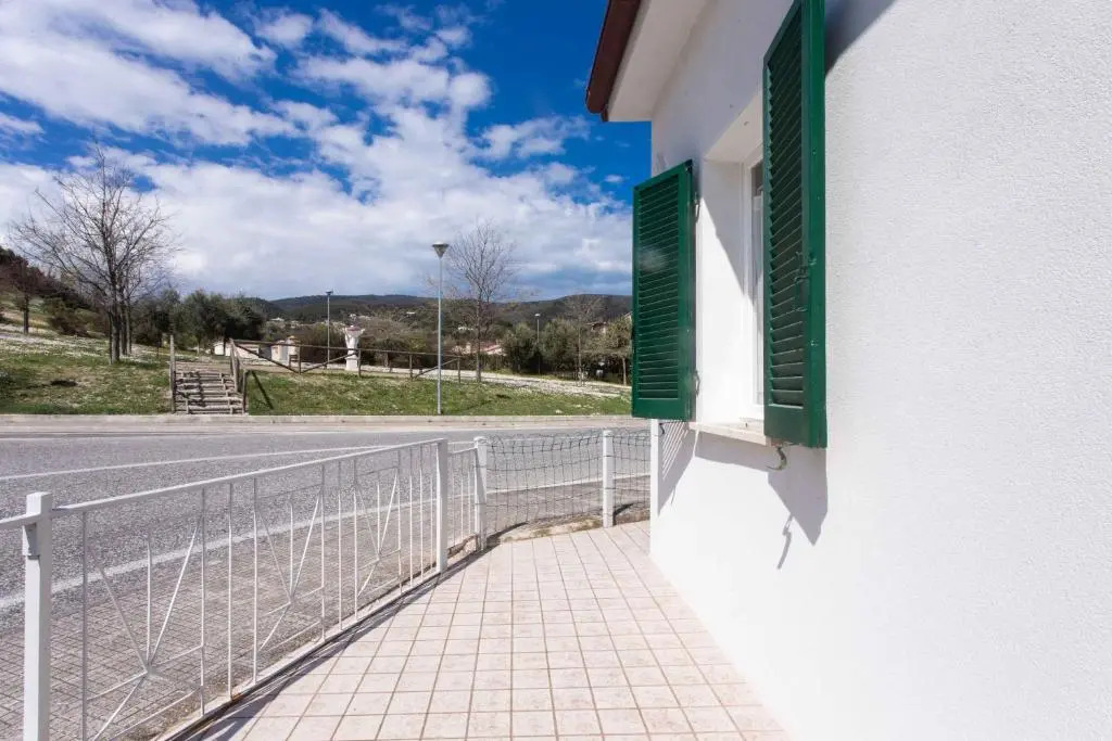 S242 - Sirolo, trilocale in zona centrale