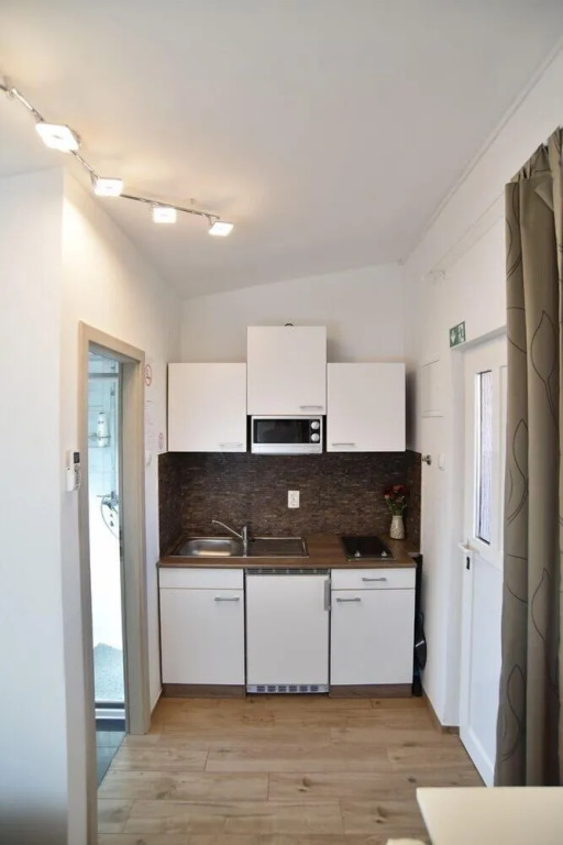 Apartment House