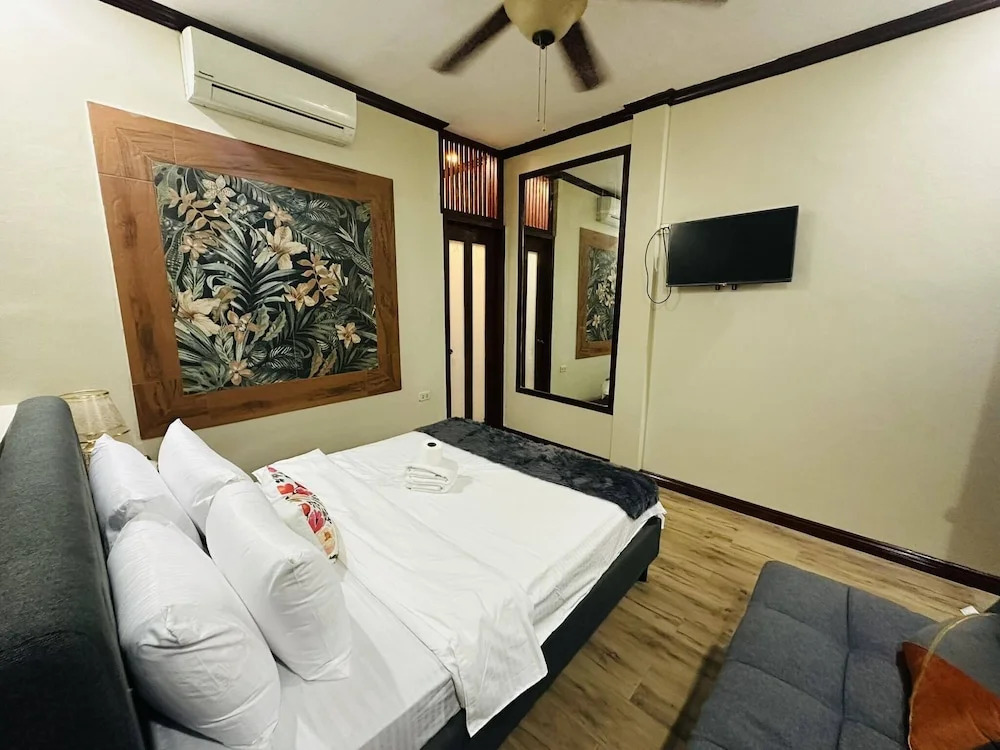 birdwatchers beachfront hotel panglao