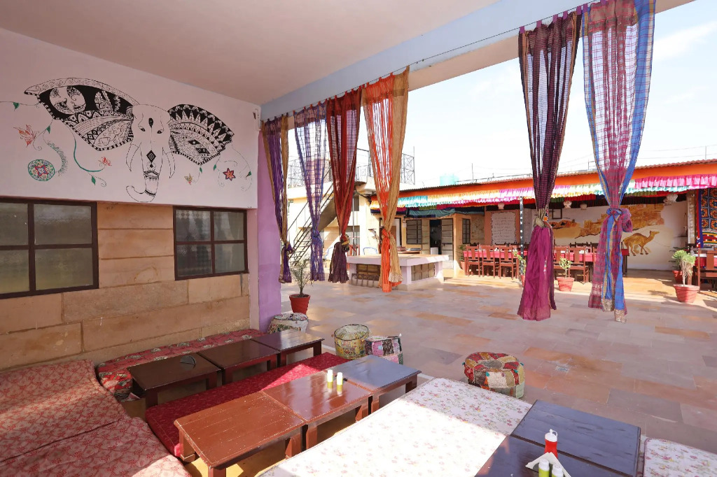 Tripli Hotels Prithvi Palace