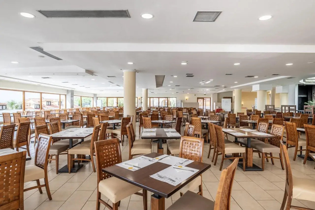 Aristoteles Holiday Hotel And Spa