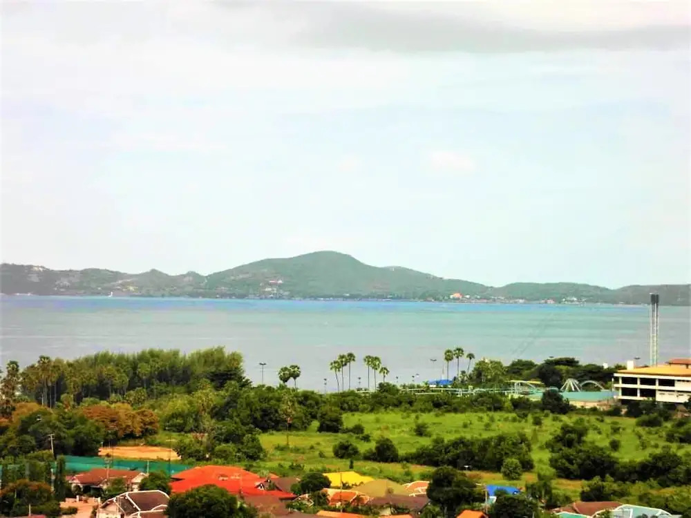 Sea View 1 bed Apartment