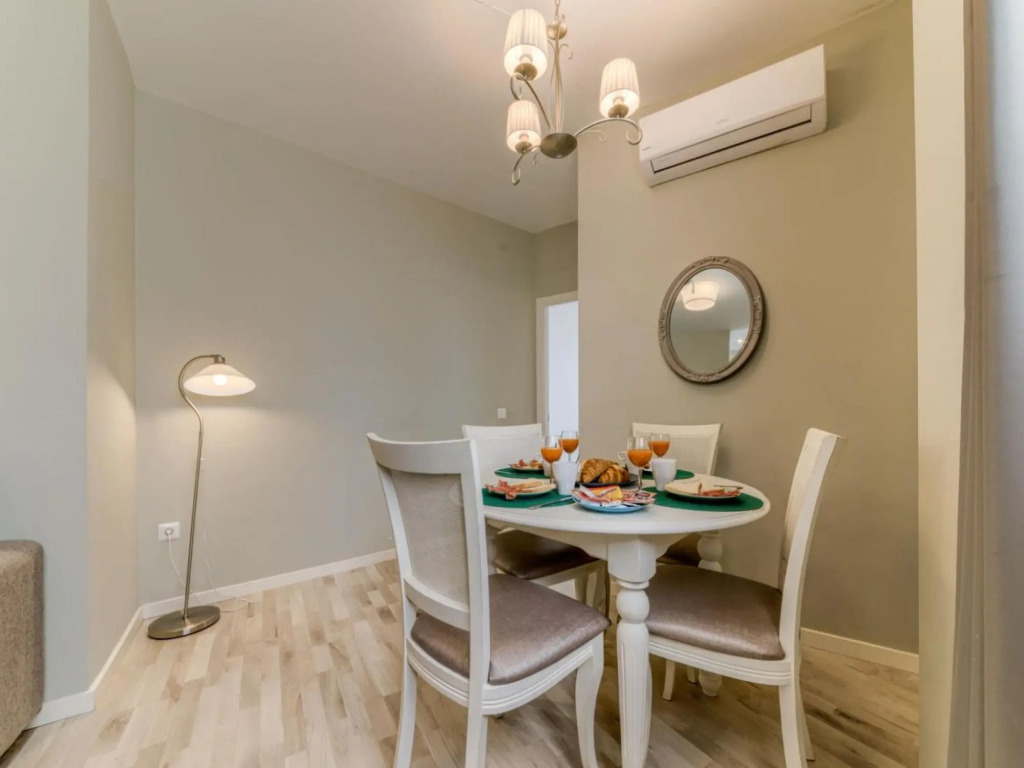 1 bed Superior Holidays2Malaga