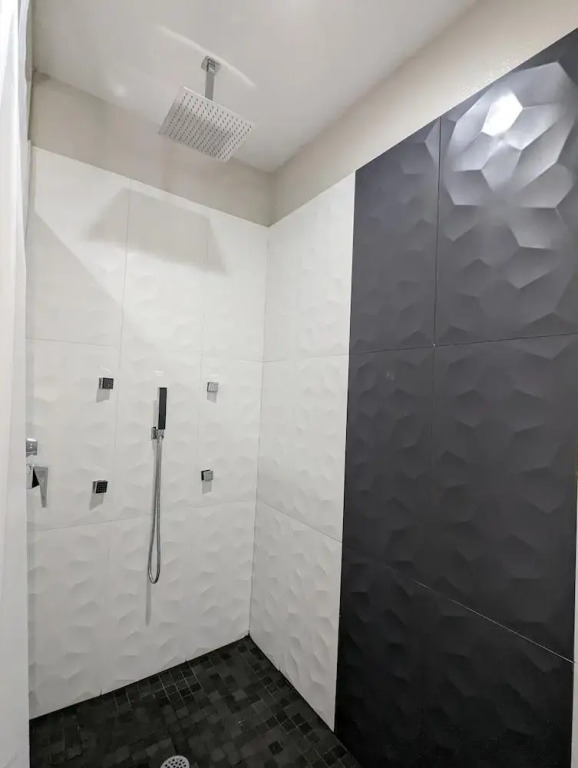 Crystal Inn Jacinto City