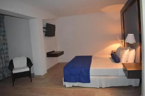 For You Hotel