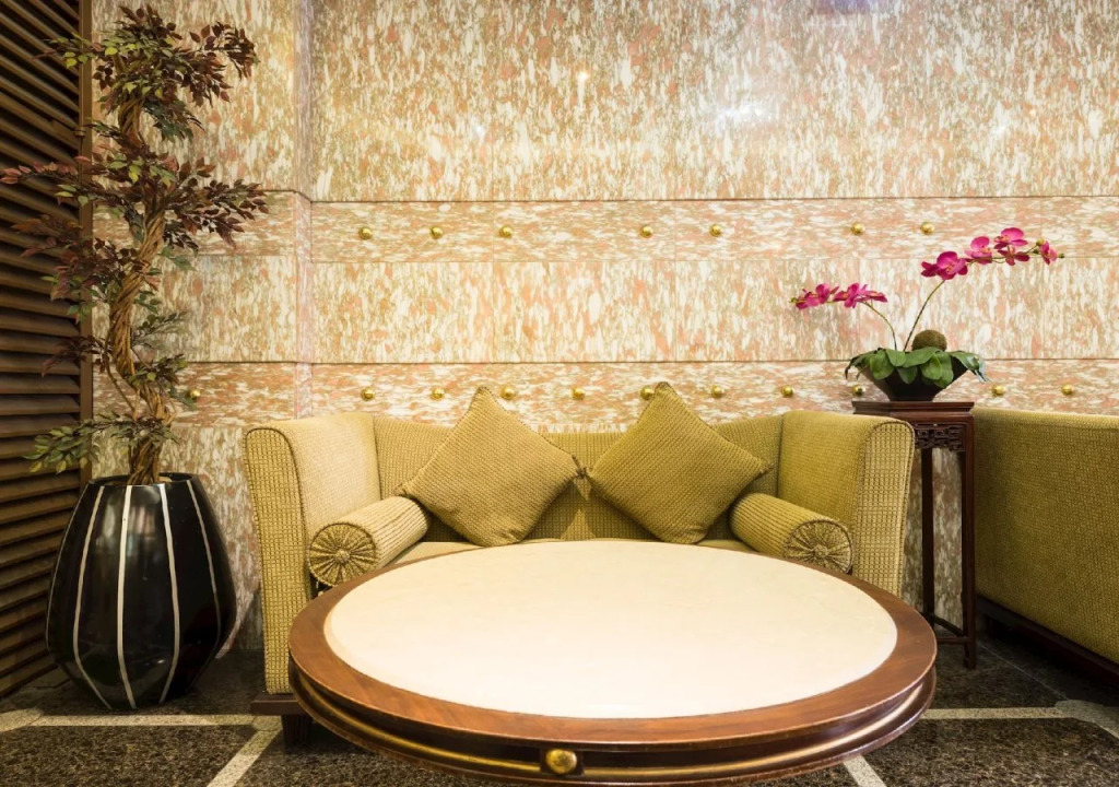 Taipei Charming City Hotel