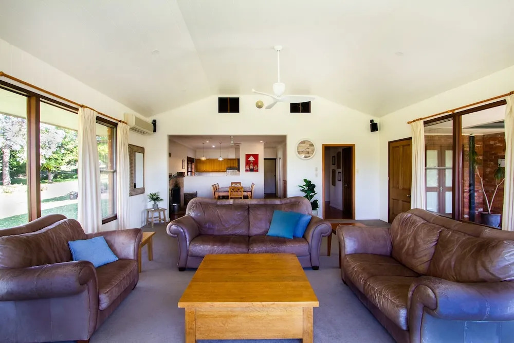 Stay in Mudgee The Grove, The Church, And Premium Private Homestead
