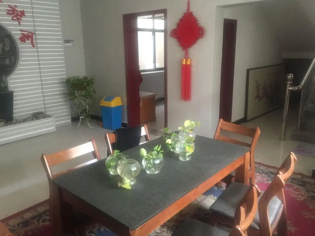 Yihai Youth Hostel Dunhuang