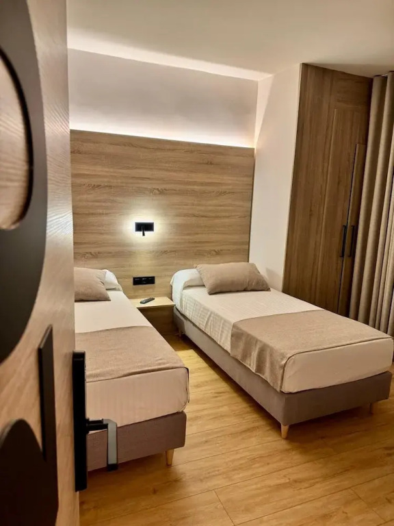 Miramar Suites