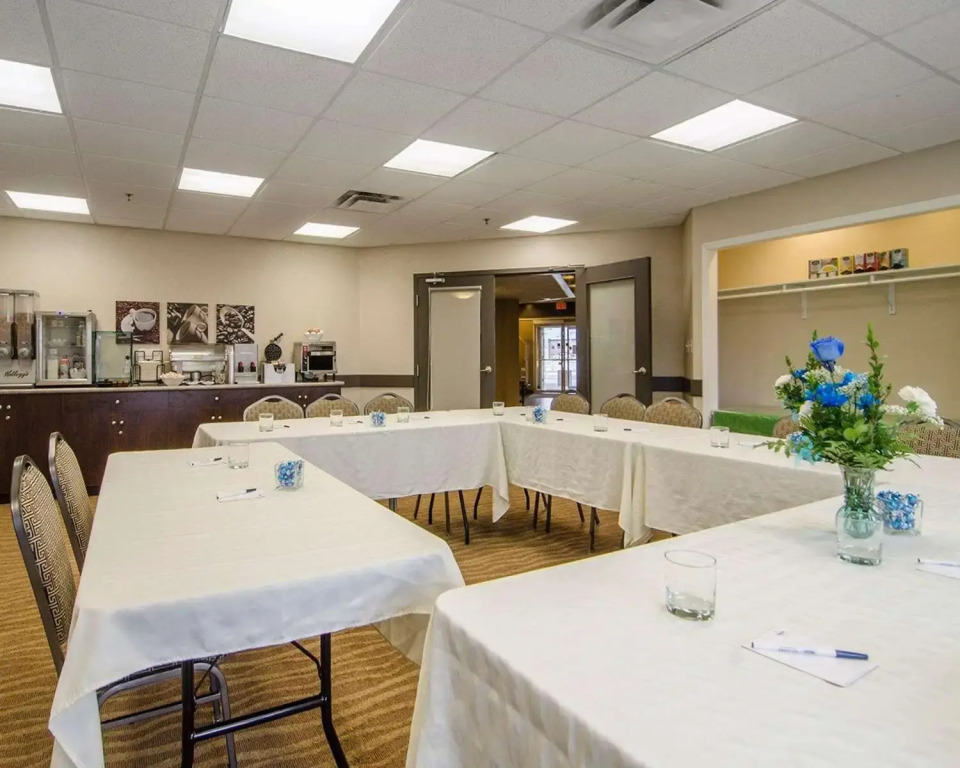 Travelodge Suites by Wyndham Estevan