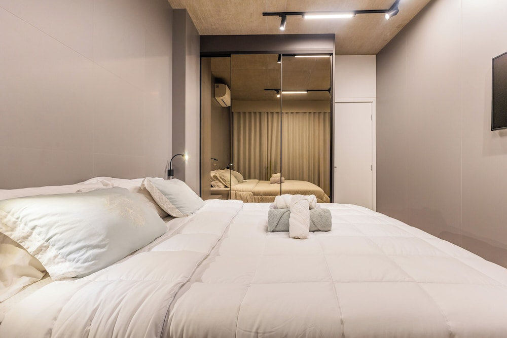 StayHome Duplex Luxuoso 105m2 Faria Lima