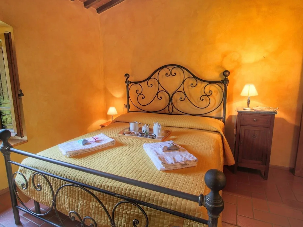 Holiday Home in Chianti With Pool & Terrace