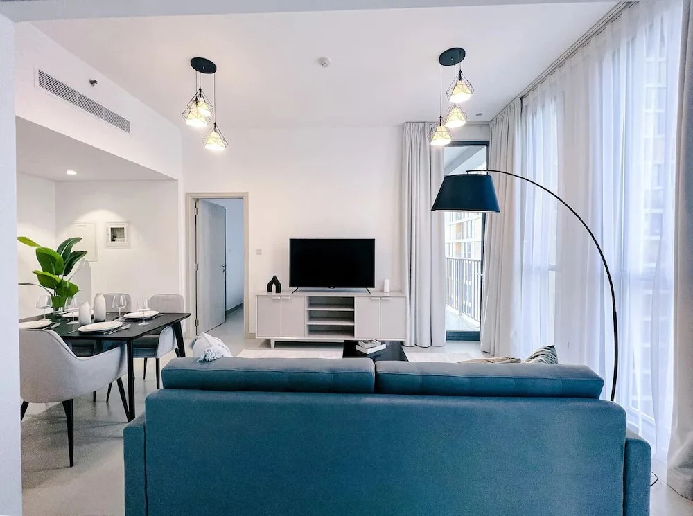 Green community 1BR 15 min to sea