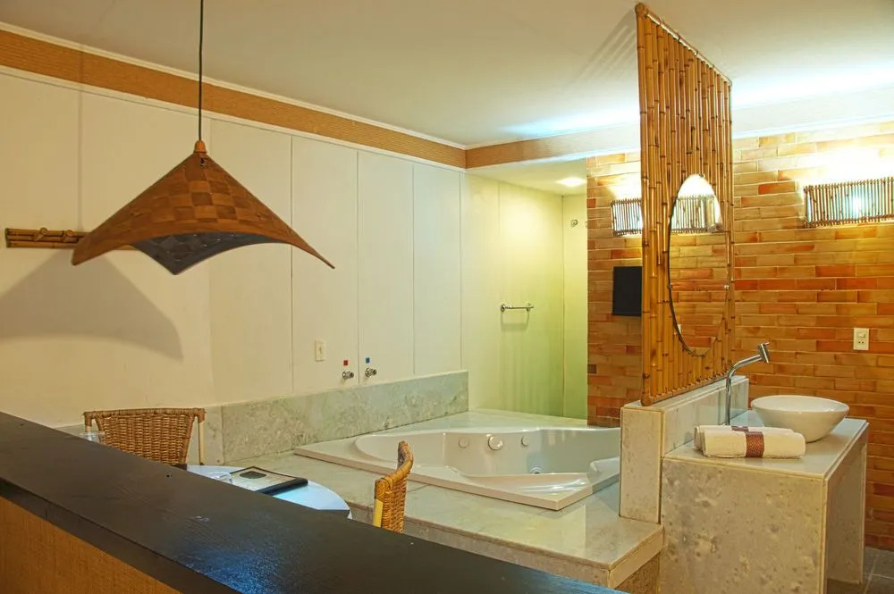 New Dhunas Motel