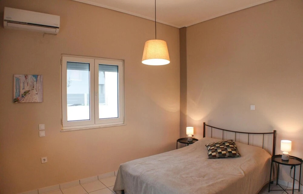 3 Bedroom Lovely Home In Chalkida