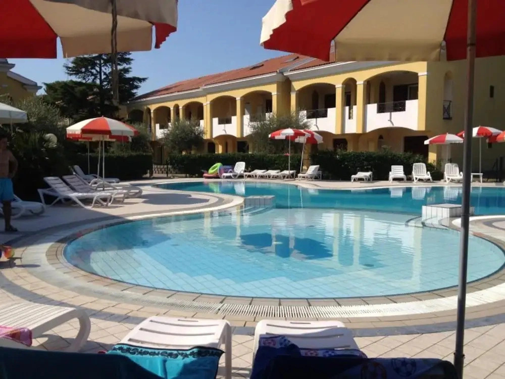 Large Apartment With Three Bedroom in Bibione
