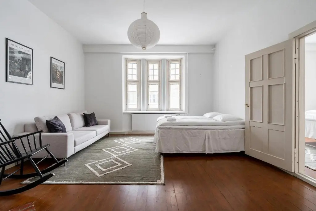 2ndhomes Tampere "Iso Aleksi" Apartment - 119m2 - Private Sauna - Best Location