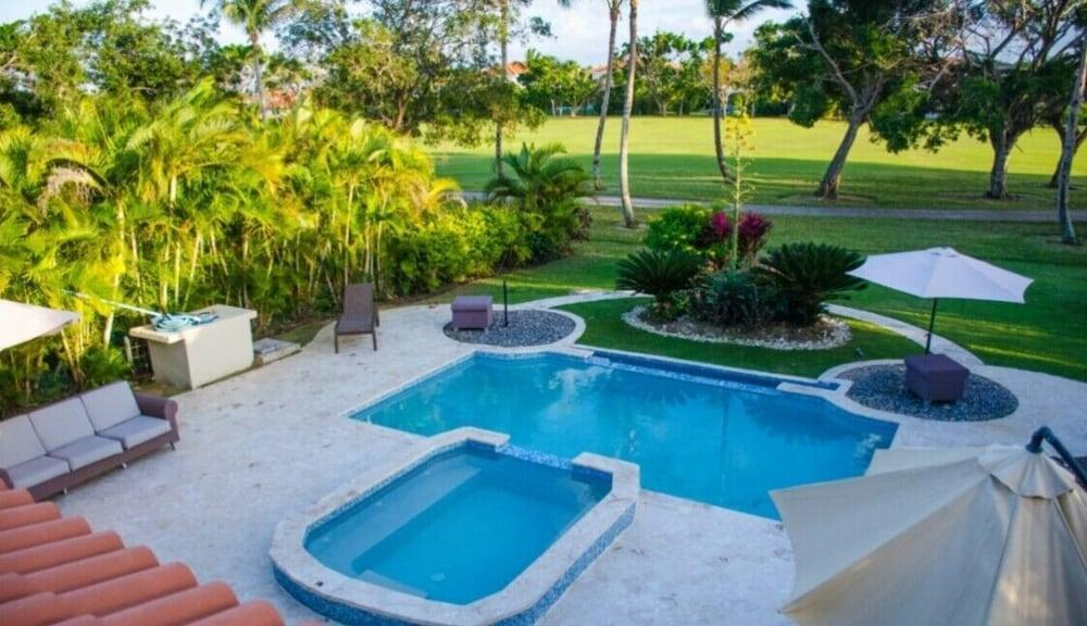 Cocotal Bavaro 460