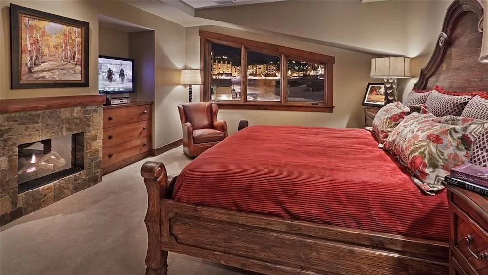 Silver Creek Mountain 418 4 BedroomCondo By Moving Mountains