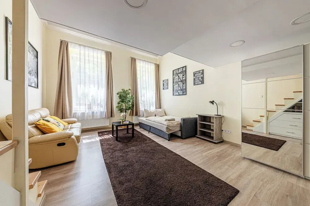 Krisztina Residence –Cozy Family Gem By Castle