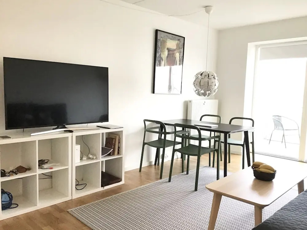 Modern One-bedroom Apartment With a Balcony in Copenhagen Ørestad