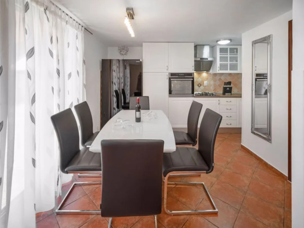 Holiday Home Aleksandra by Interhome