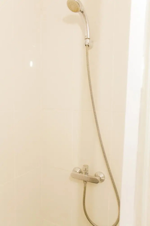 Cozy 2Br at 19 Avenue Apartment