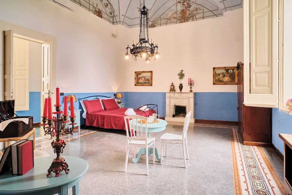 Palazzo Scarciglia