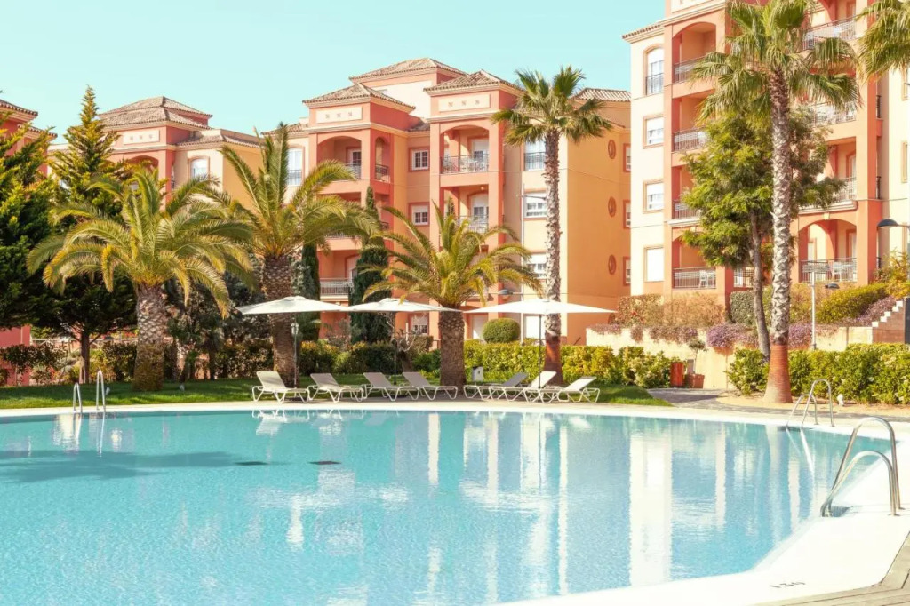 Luxury Apartments Islantilla at 4 star resort