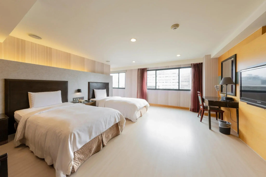 Shihzuwan Hotel - Kaohsiung Station