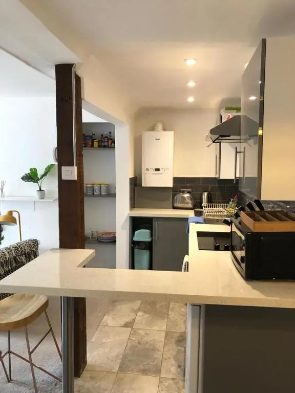 Recently Refurbished Old Town Apartment