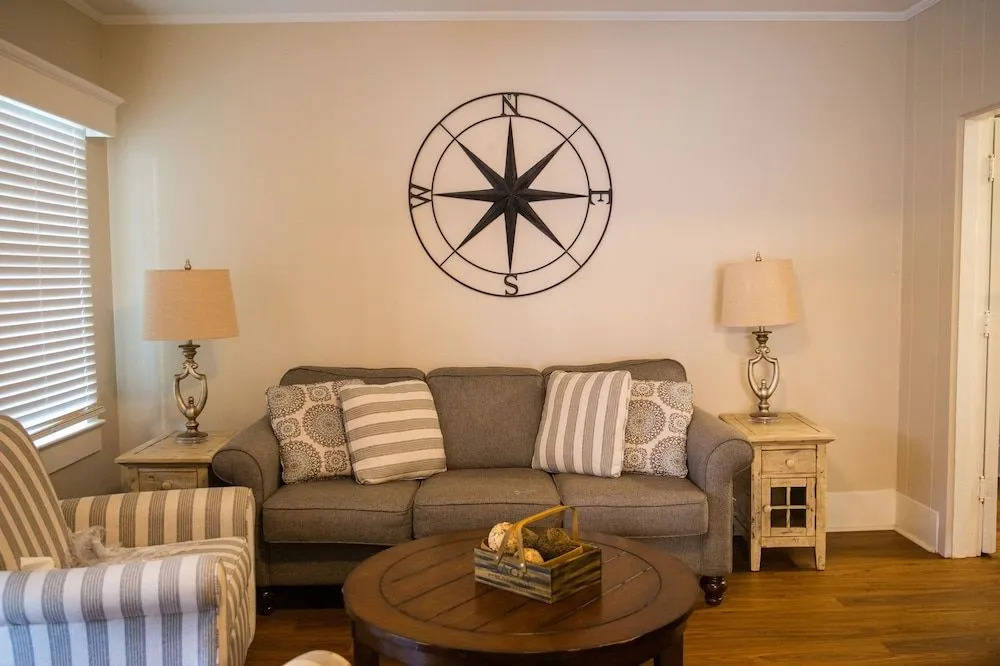 Providence Manor House Bed & Breakfast