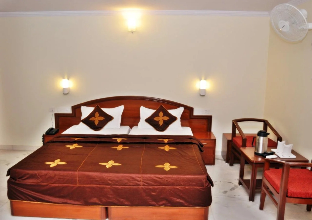 Hotel Siddhi Vinayak station road Jaipur